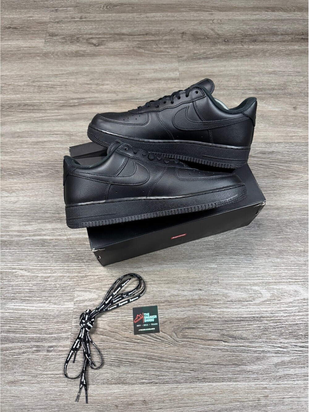 Size 10.5 - Nike Air Force 1 Low Supreme Black - Picture 3 of 9